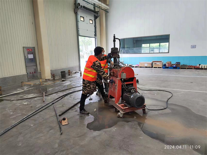 商州厂房地面下沉塌陷注浆加固施工